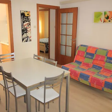 Apartament Marcella *